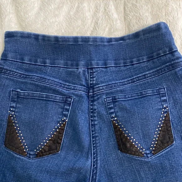 Westbound Pull on jeans size 4P with elastic wide waist band - Picture 6 of 9